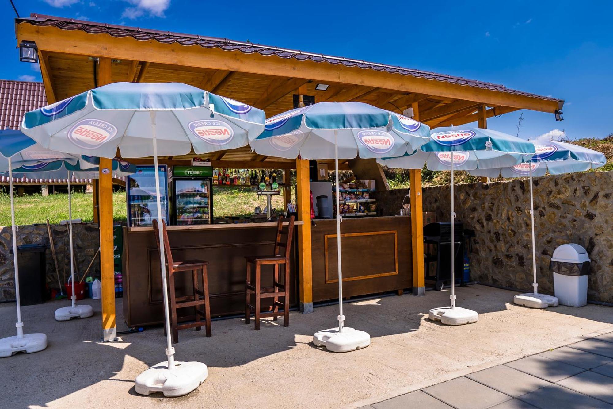 Hotel Aquacool Crasna  Exterior foto